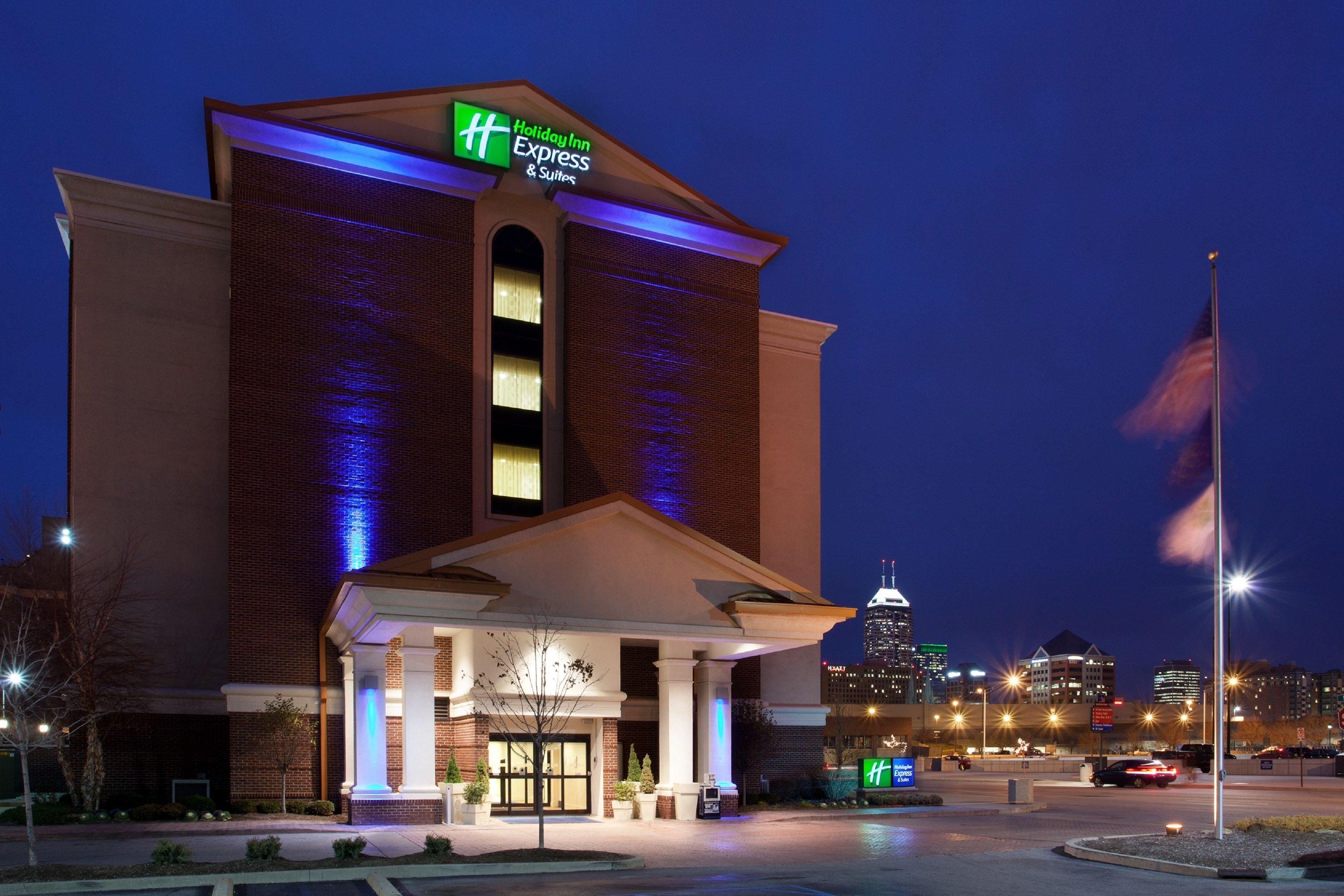 Holiday Express & Dtn-conv Ctr By Ihg Indianápolis