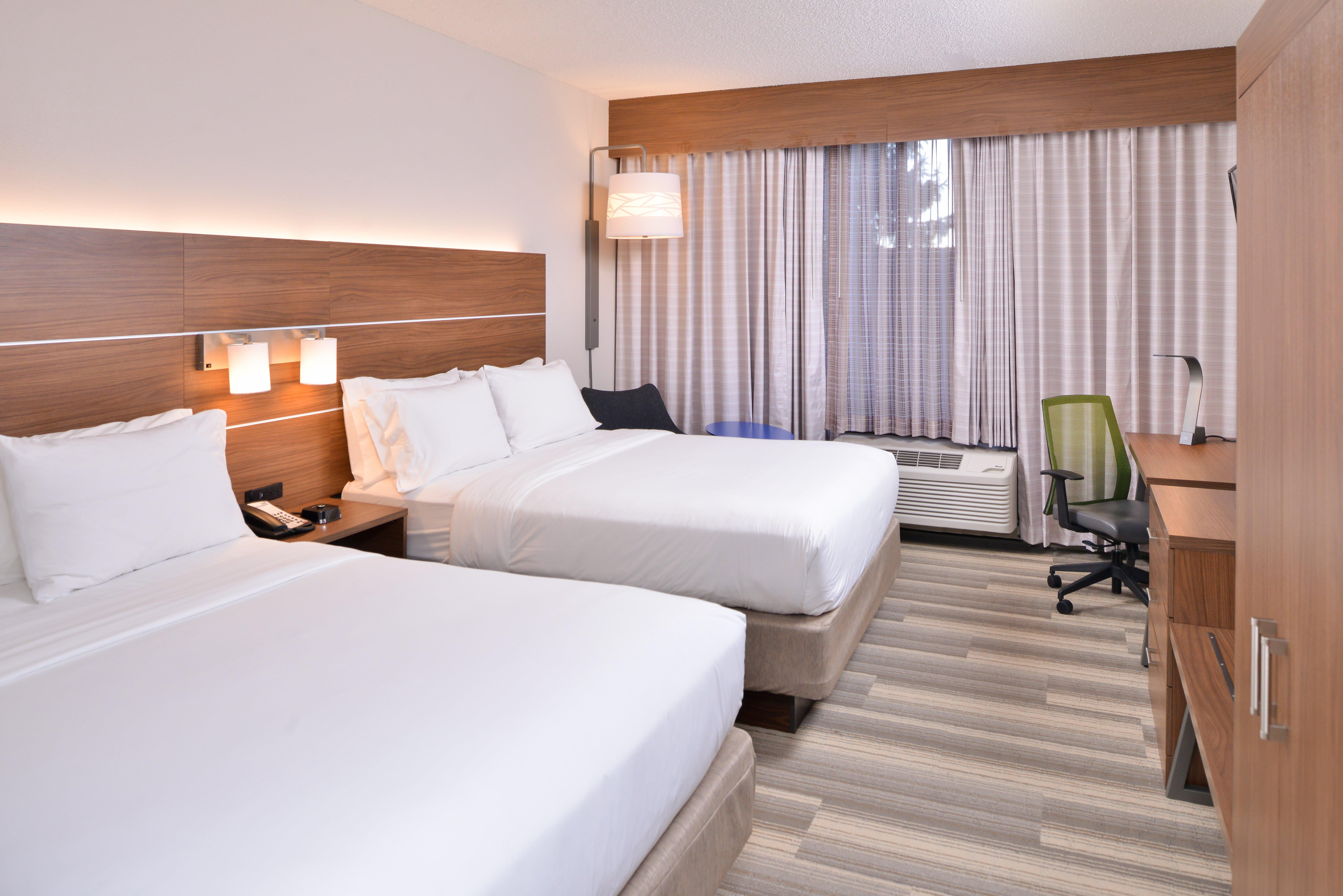 Holiday Express & Dtn-conv Ctr By Ihg Hotel 2*