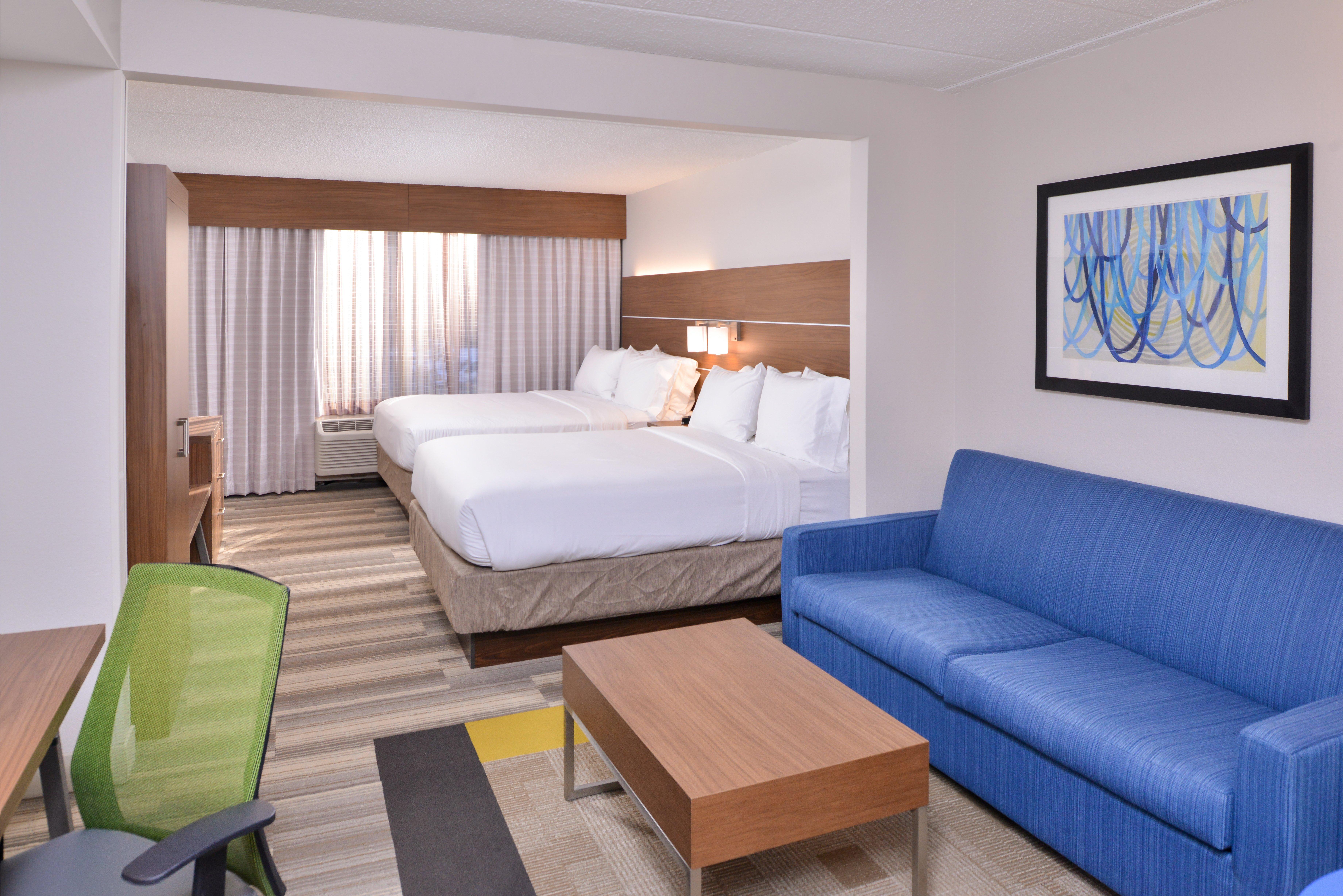 Hotel Holiday Express & Dtn-conv Ctr By Ihg 2*